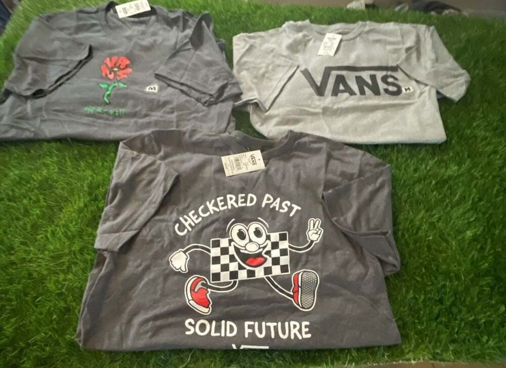 Bundle 3 NWT Vans Checkered Past Solid Future Short Sleeve T-Shirt Heather Graph